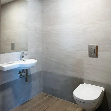 Hotel Baltin & ****