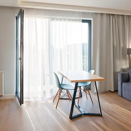 Hotel Baltin & ****