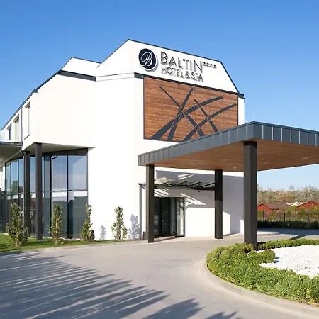 Baltin & ****