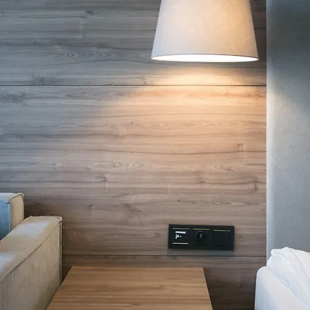 Hotel Baltin & 4*