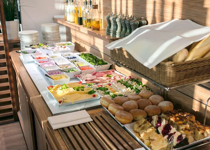 Baltin & 4* 梅尔诺